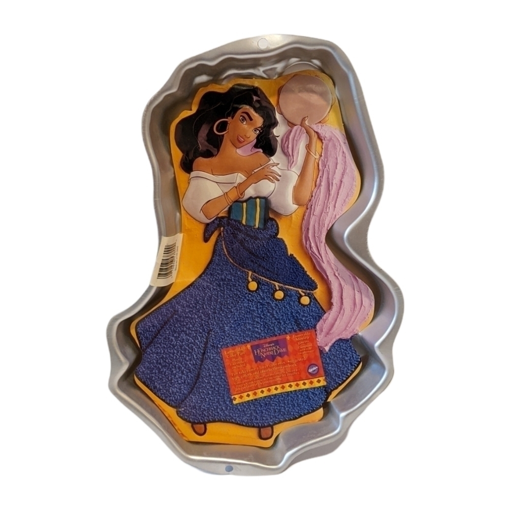 𝅺Vintage Hunchback Of Notre Dame Esmeralda cake pan 2105-3800